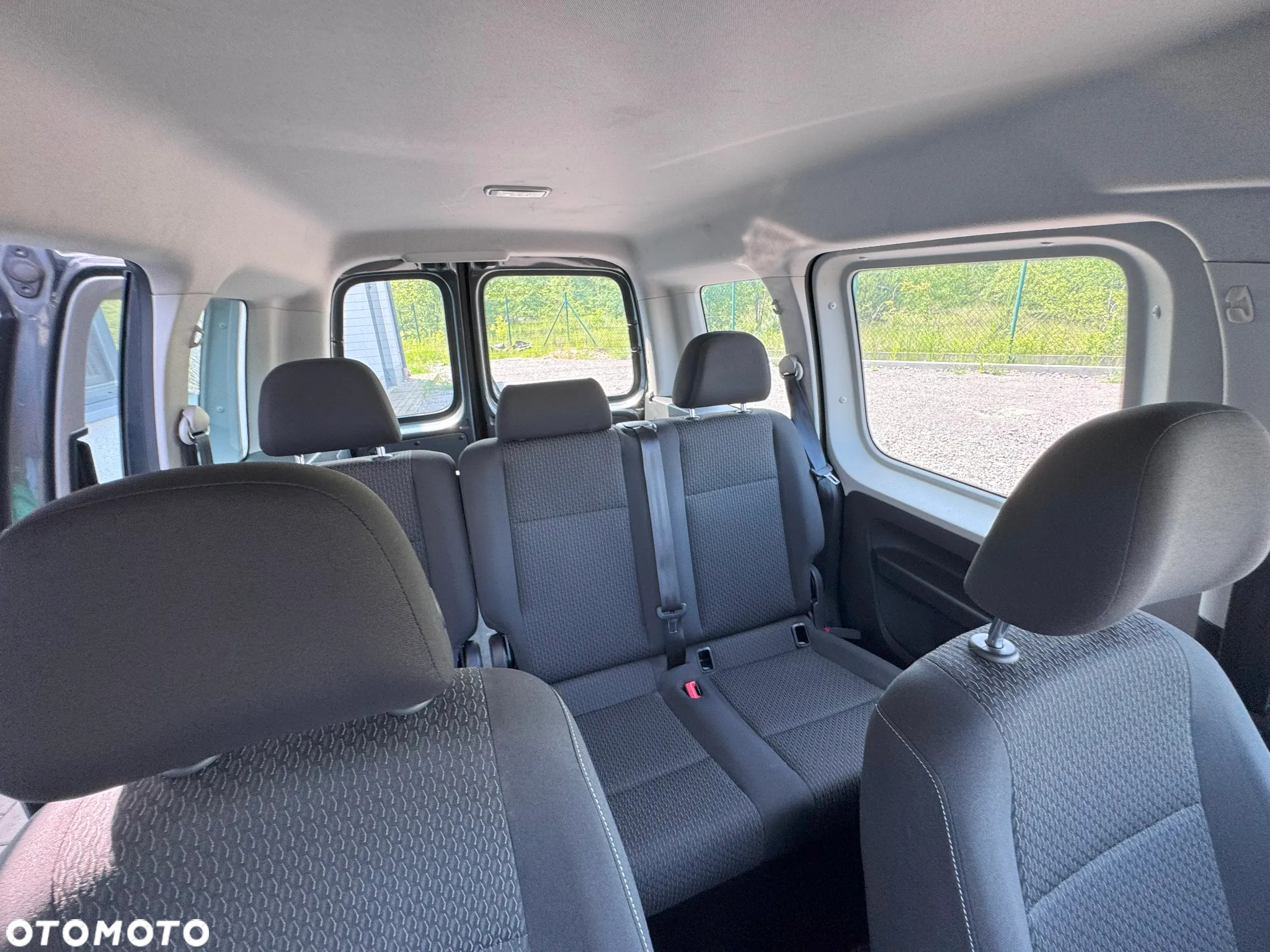 Volkswagen Caddy 2.0 TDI Alltrack - 13
