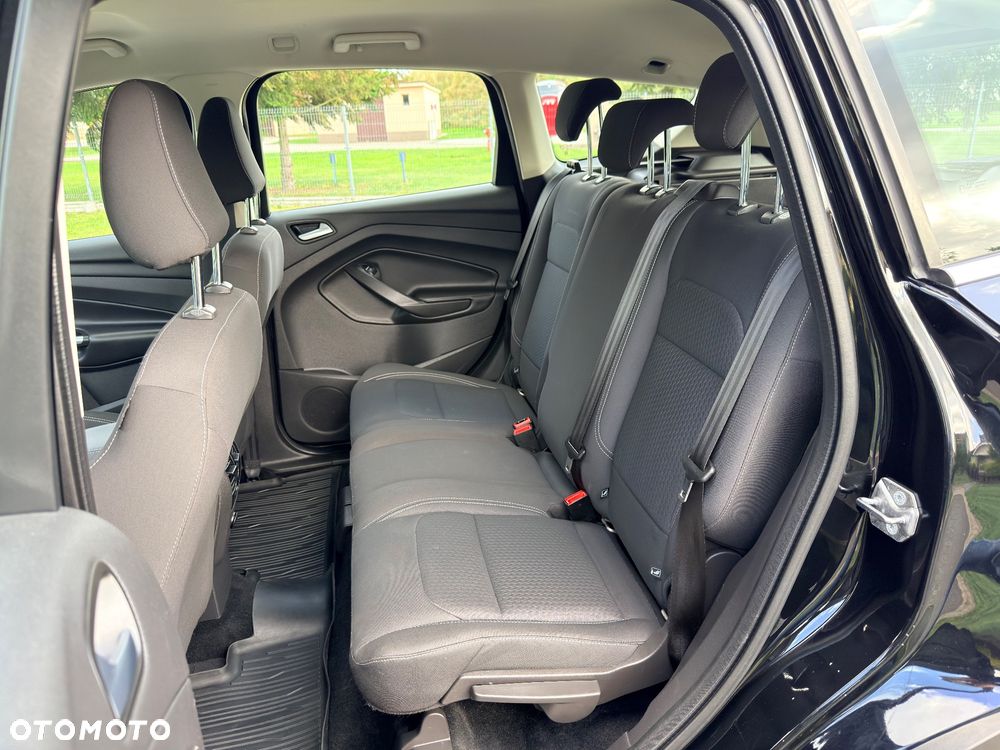Ford Kuga 1.5 EcoBoost 2x4 Cool & Connect - 25