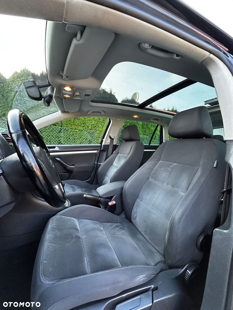 Volkswagen Golf 2.0 TDI Highline - 10