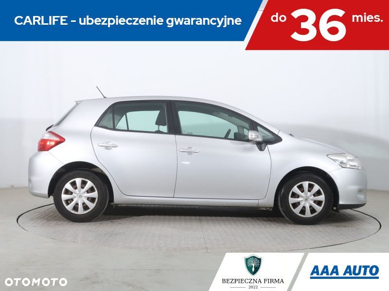 Toyota Auris - 8