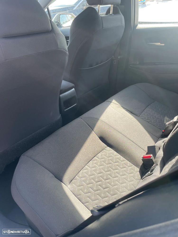 Toyota Corolla 1.8 Hybrid Active - 10