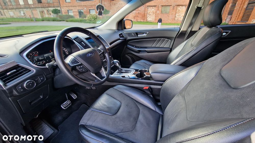 Ford Edge 2.0 TDCi Bi-Turbo 4x4 ST-LINE - 12