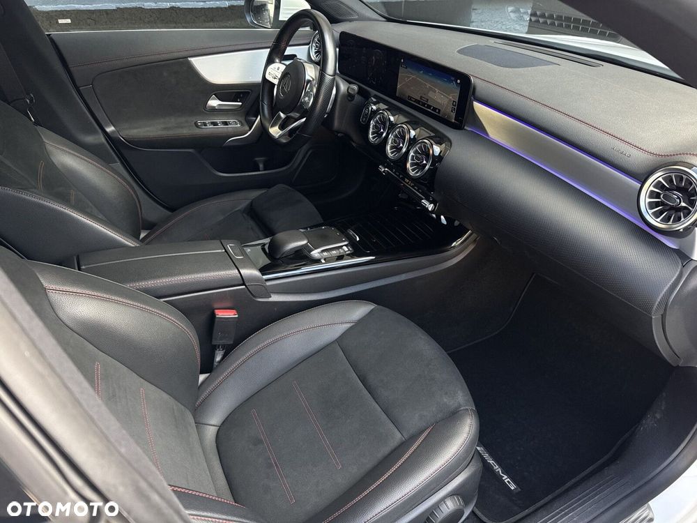 Mercedes-Benz CLA - 22