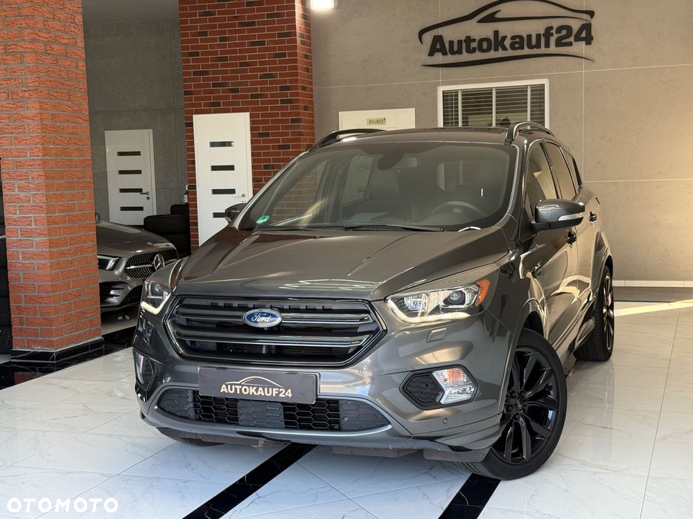Ford Kuga 1.5 EcoBoost 2x4 ST-Line - 6