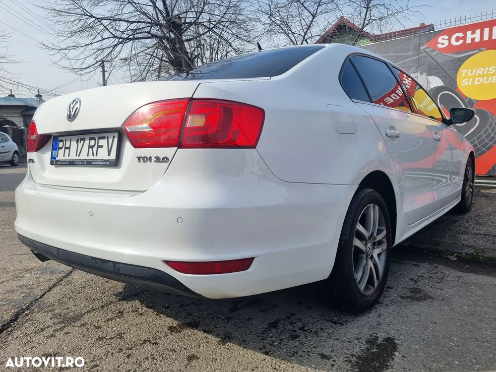 Volkswagen Jetta 2.0 TDI DPF Comfortline - 4