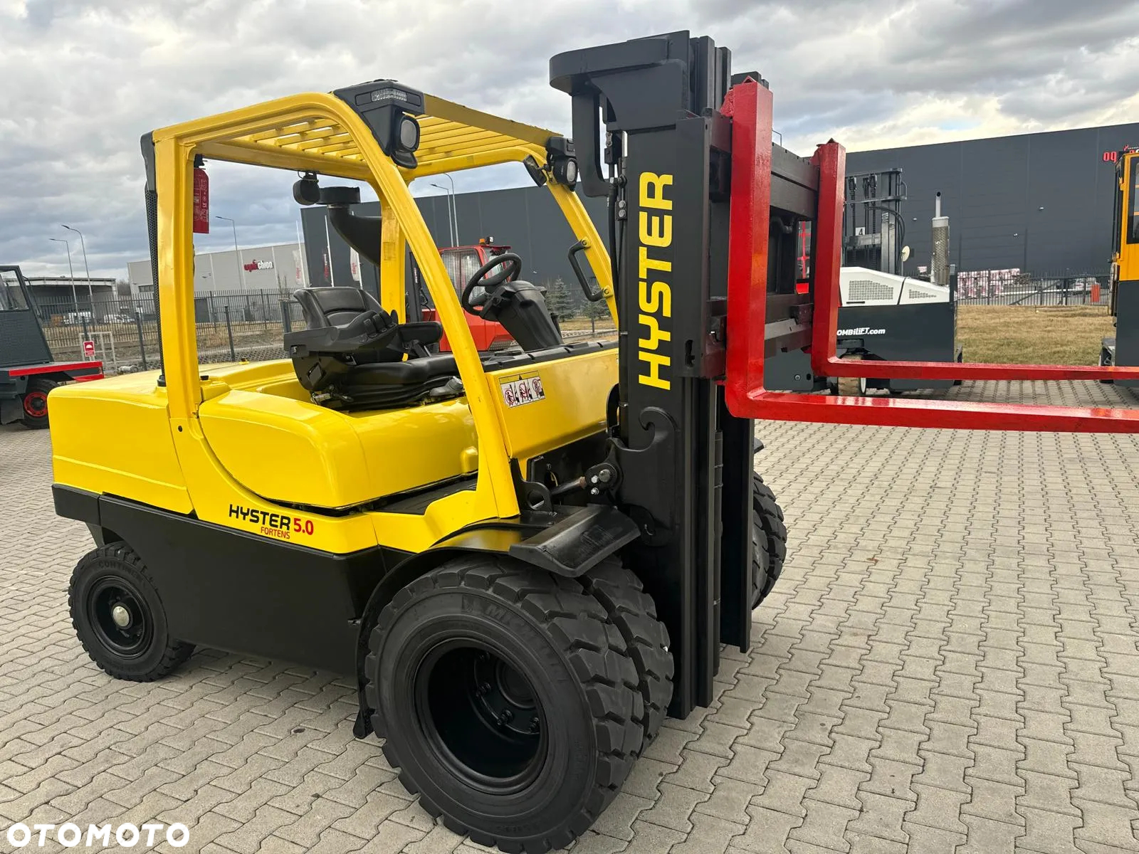 Hyster 5.5 FT // Diesel // 5000 kg //Triplex //Wersja kontenerowa - 4