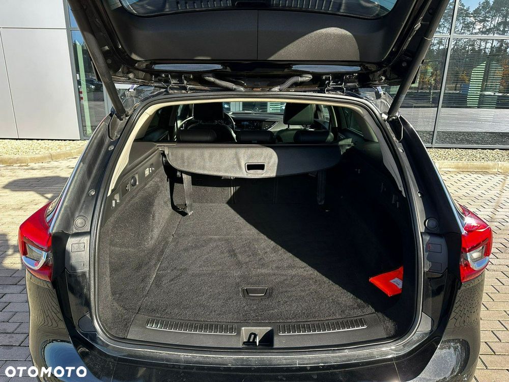 Opel Insignia 2.0 CDTI 4x4 Innovation S&S - 32