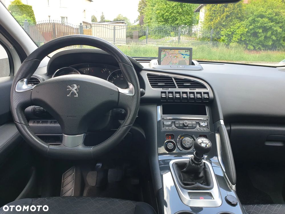 Peugeot 3008 HDi 150 Allure - 6