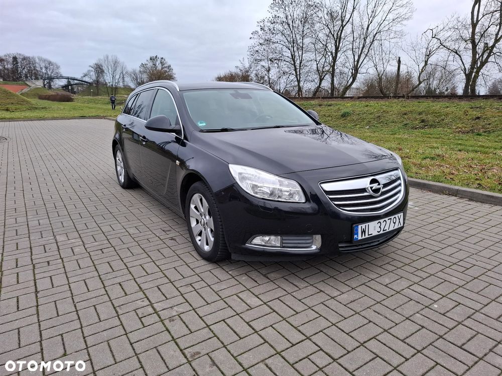 Opel Insignia - 1
