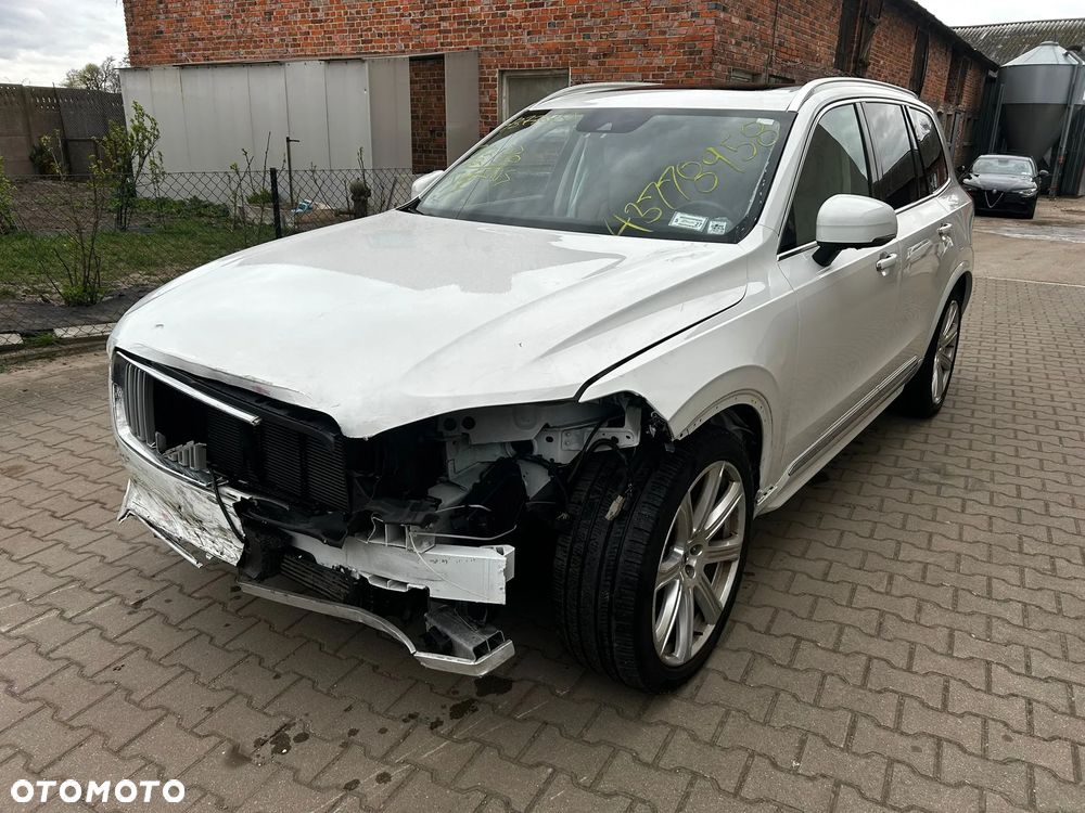 Volvo XC 90 T6 AWD Geartronic Inscription - 4