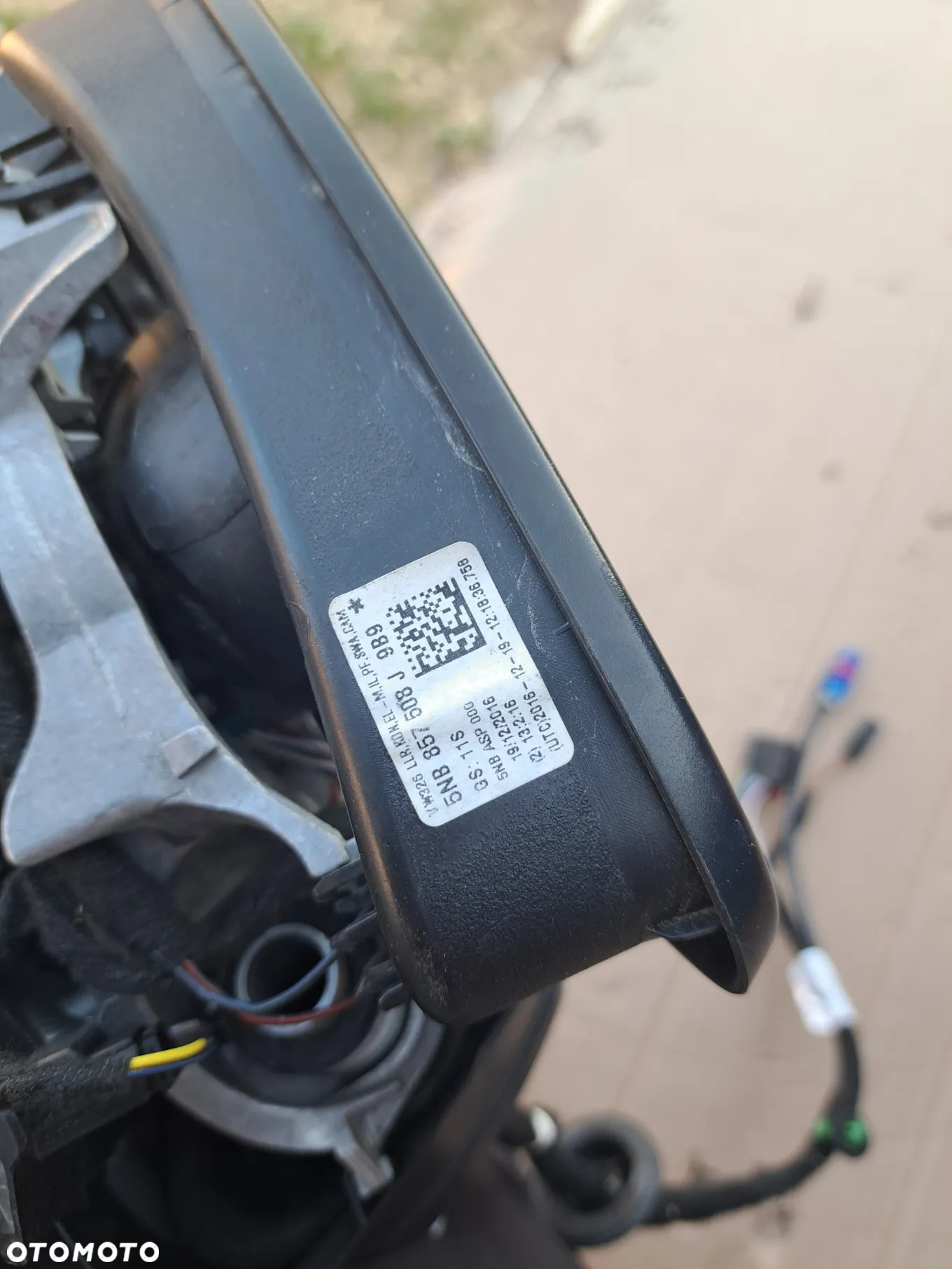 Lusterko prawe VW Tiguan II 13 PIN 5NB857508J 5NB857508J9B9 - 8