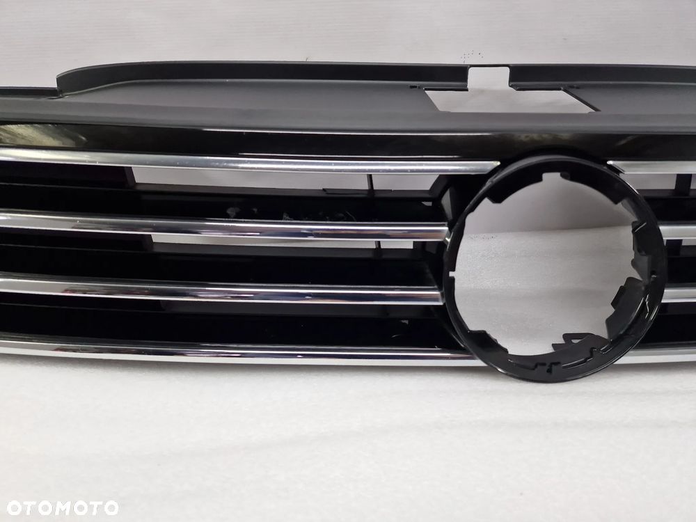 VW PASSAT B8 3G0 14- ATRAPA / GRILL PRZEDNI PRZÓD , NR 3G0853653D / 3G0853651H / 3G0853651J , NR AUKCJI GL308 - 9