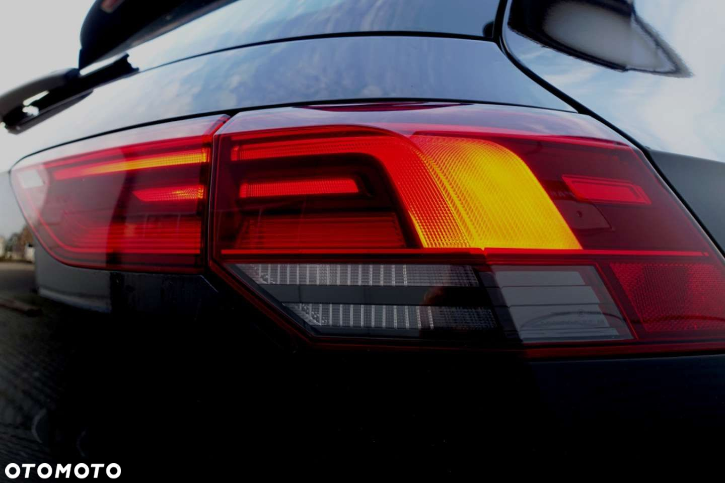 Volkswagen Golf - 6