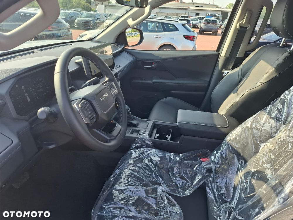 Toyota Hilux 2.8 D-4D mHEV Double Cab Executive 4x4 - 26