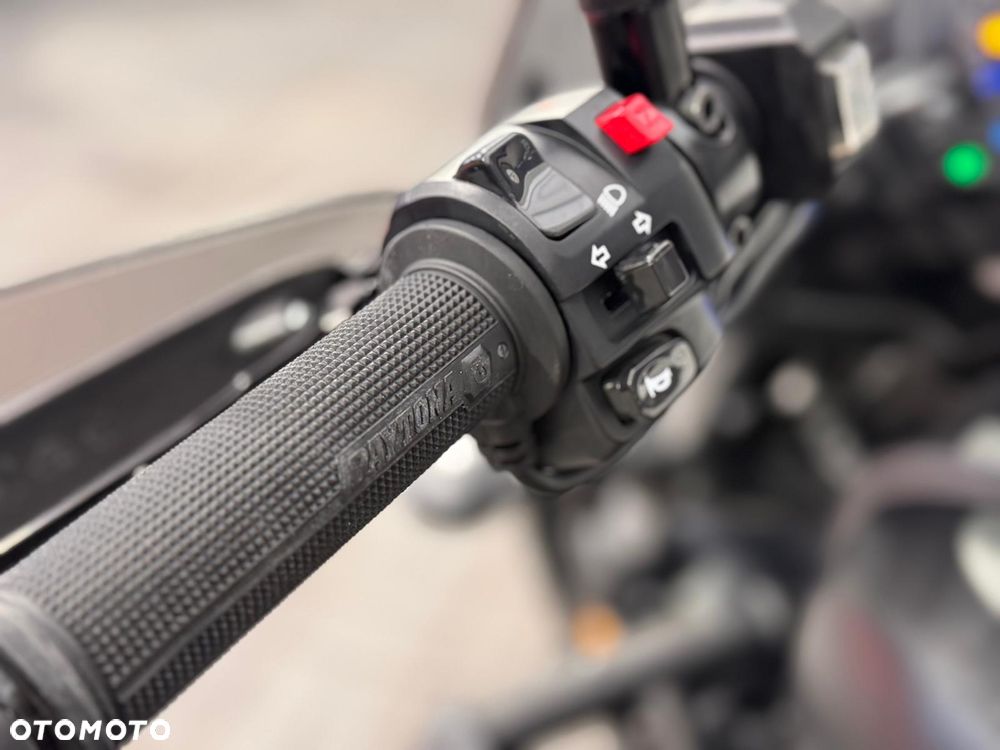 Kawasaki Vulcan - 10