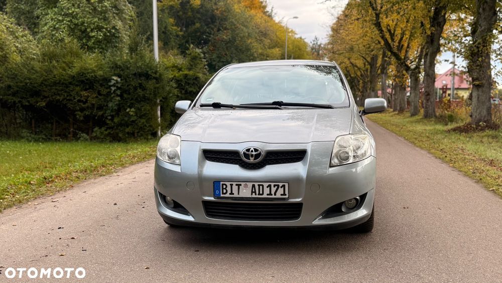 Toyota Auris 1.4 VVT-i Luna - 4