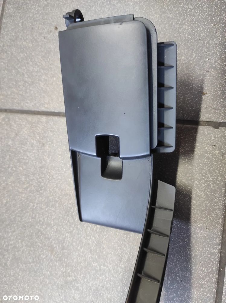 AUDI A3 8P 8P4 SPORTBACK RĄCZKA UCHWYT BOCZKA MOCOWANIA PANEL PRZEŁĄCZNIKÓW DRZWI  PRAWE EU 8P4959522 WYSYŁKA !!!!! - 3