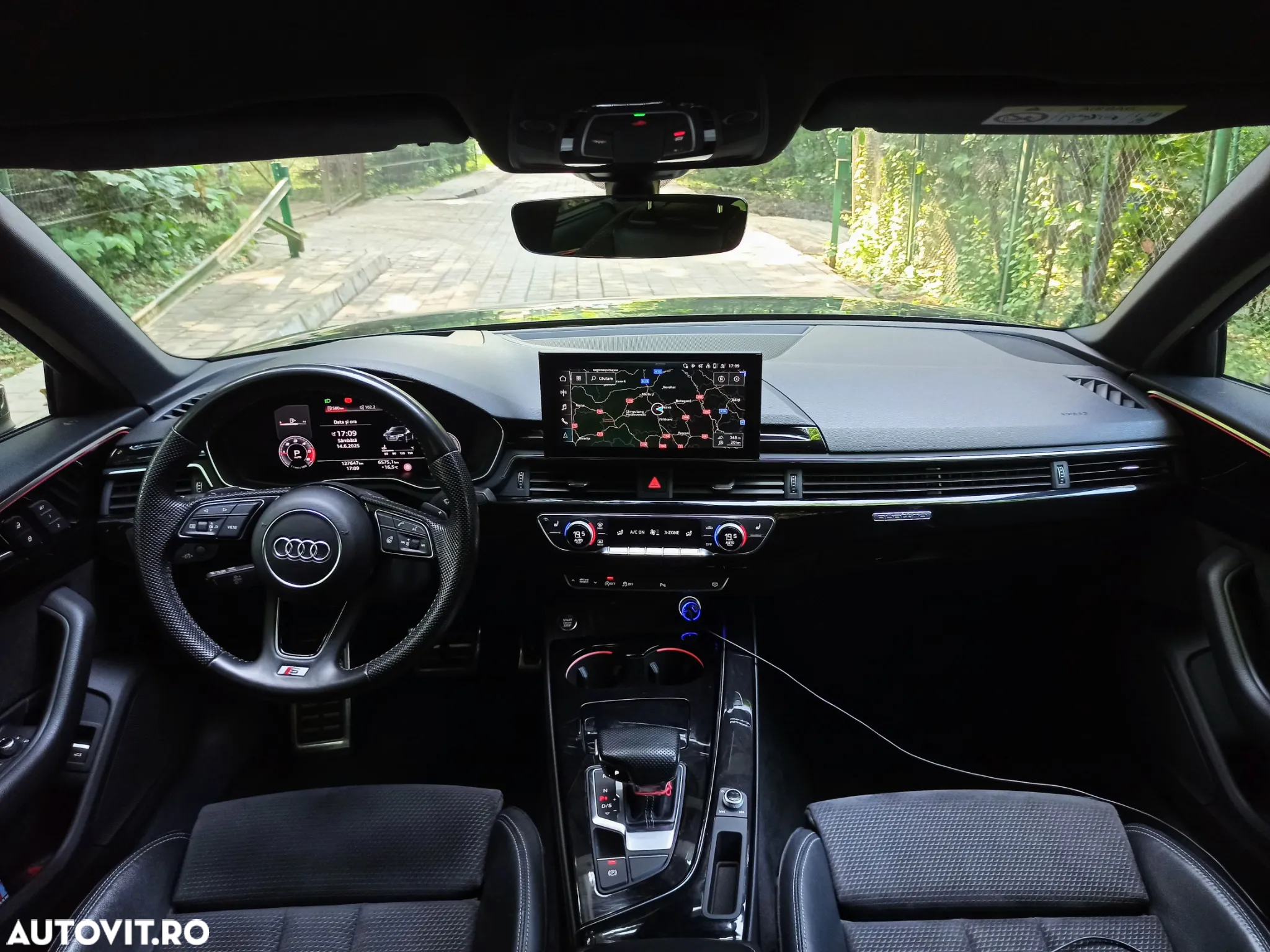 Audi A4 40 TDI quattro S tronic S Line - 8