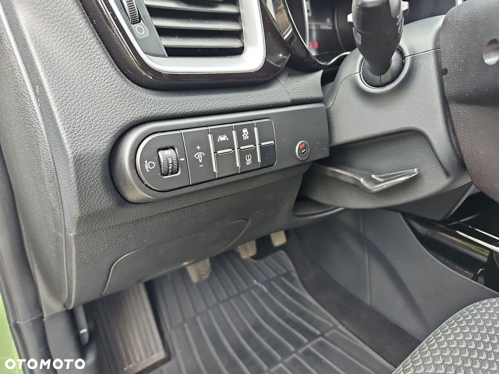 Kia XCeed 1.5 T-GDI L - 20
