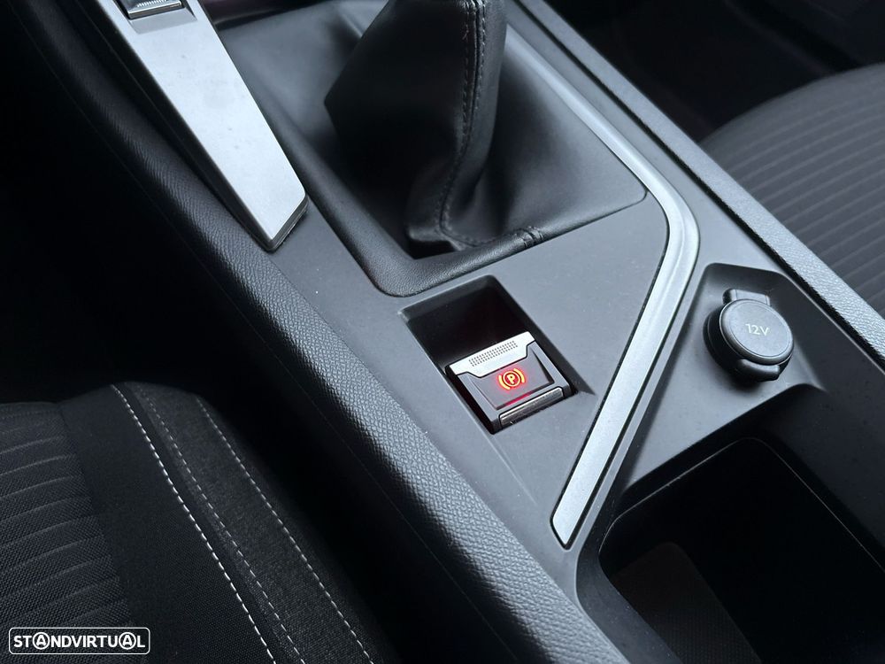 Peugeot 308 1.2 PureTech Active J17 - 33