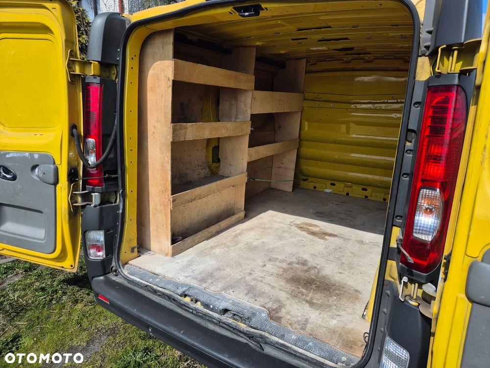 Renault Trafic - 9