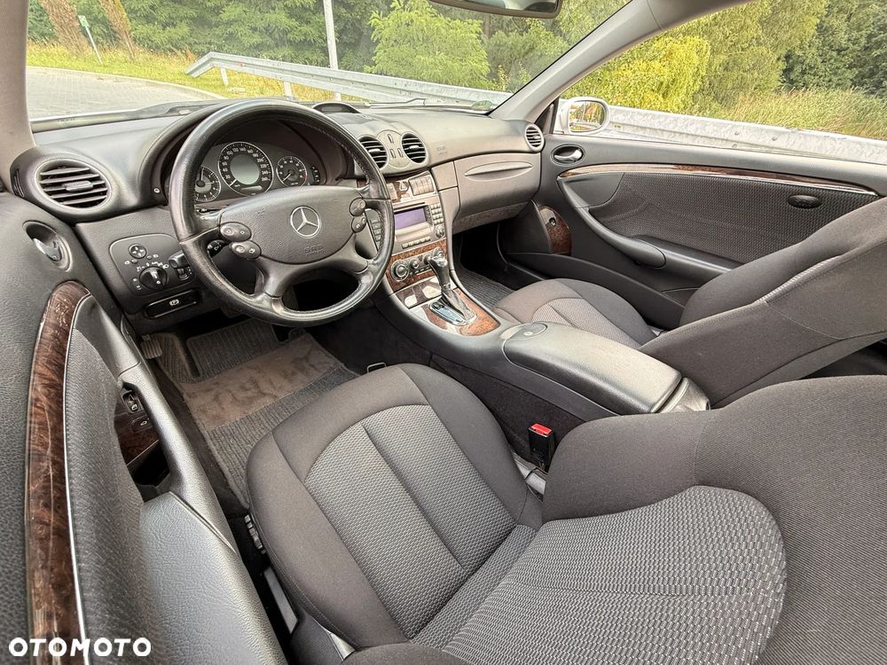 Mercedes-Benz CLK - 17