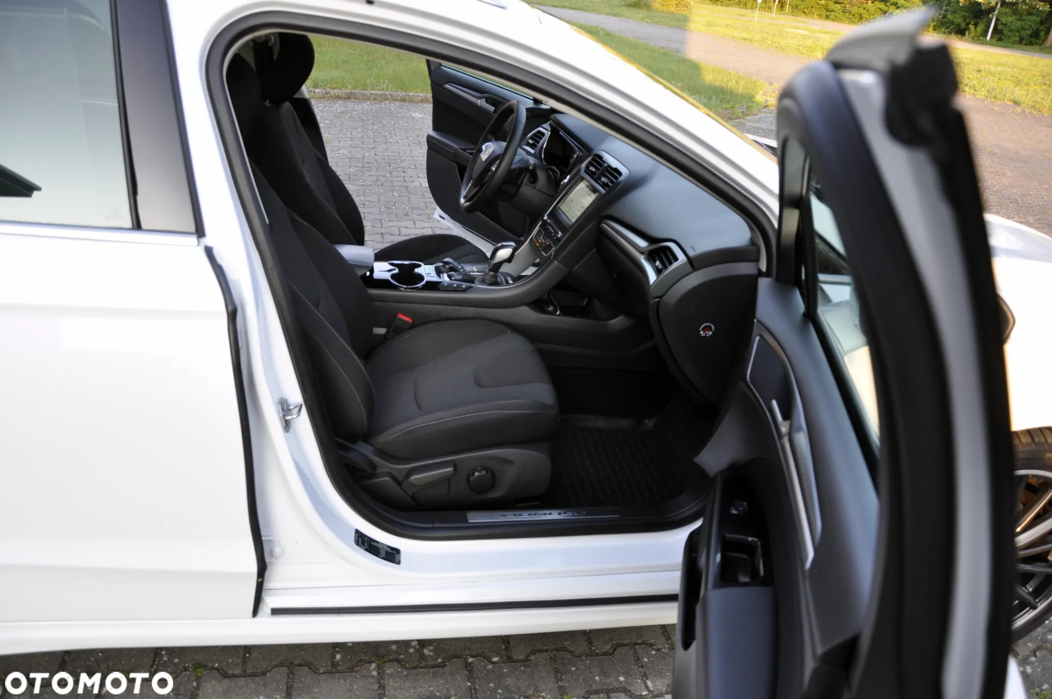 Ford Mondeo Turnier 2.0 TDCi PowerShift-Aut Allrad Titanium - 21