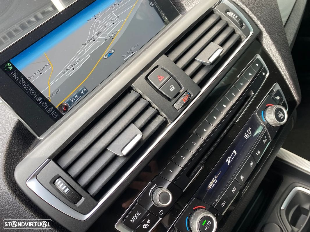 BMW 116 d Pack M - 17