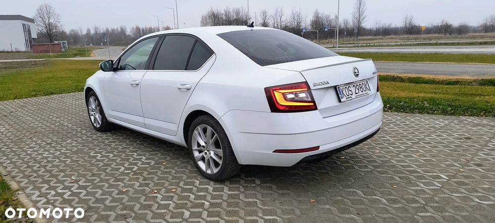 Skoda Octavia 1.5 TSI ACT Style - 4
