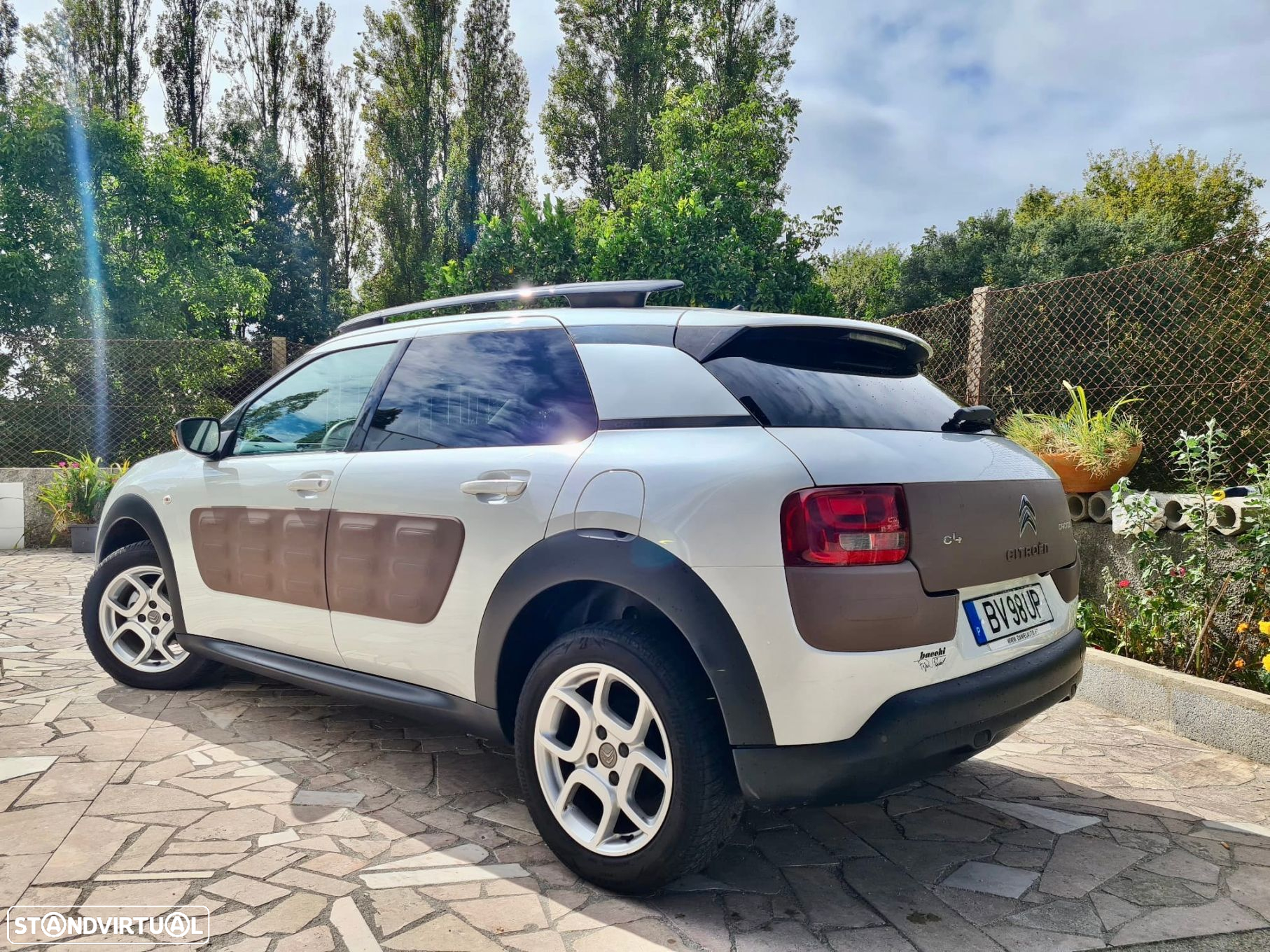 Citroën C4 Cactus 1.2 PureTech Shine Ed.Moonlight - 30