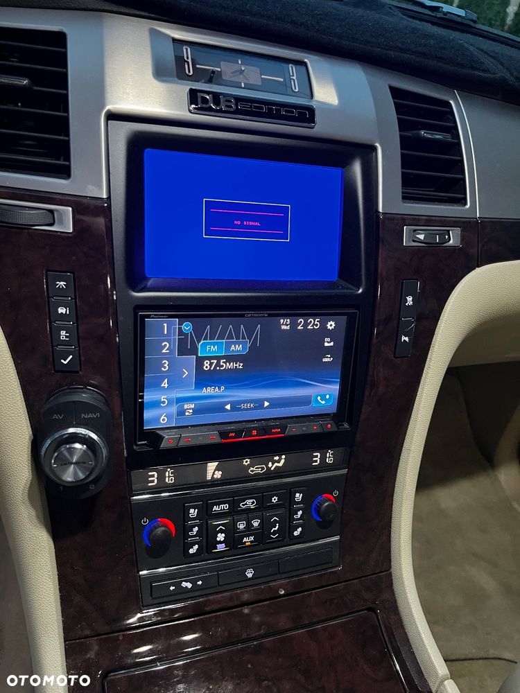 Cadillac Escalade 6.2 V8 Sport Luxury - 13