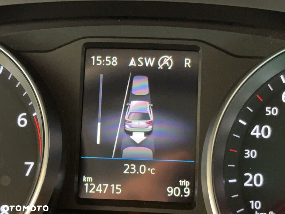 Volkswagen Passat Variant 2.0 TSI Business DSG - 40
