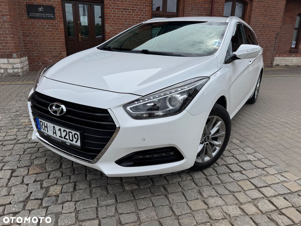 Hyundai i40 i40cw 1.6 Fifa World Cup Edition - 3