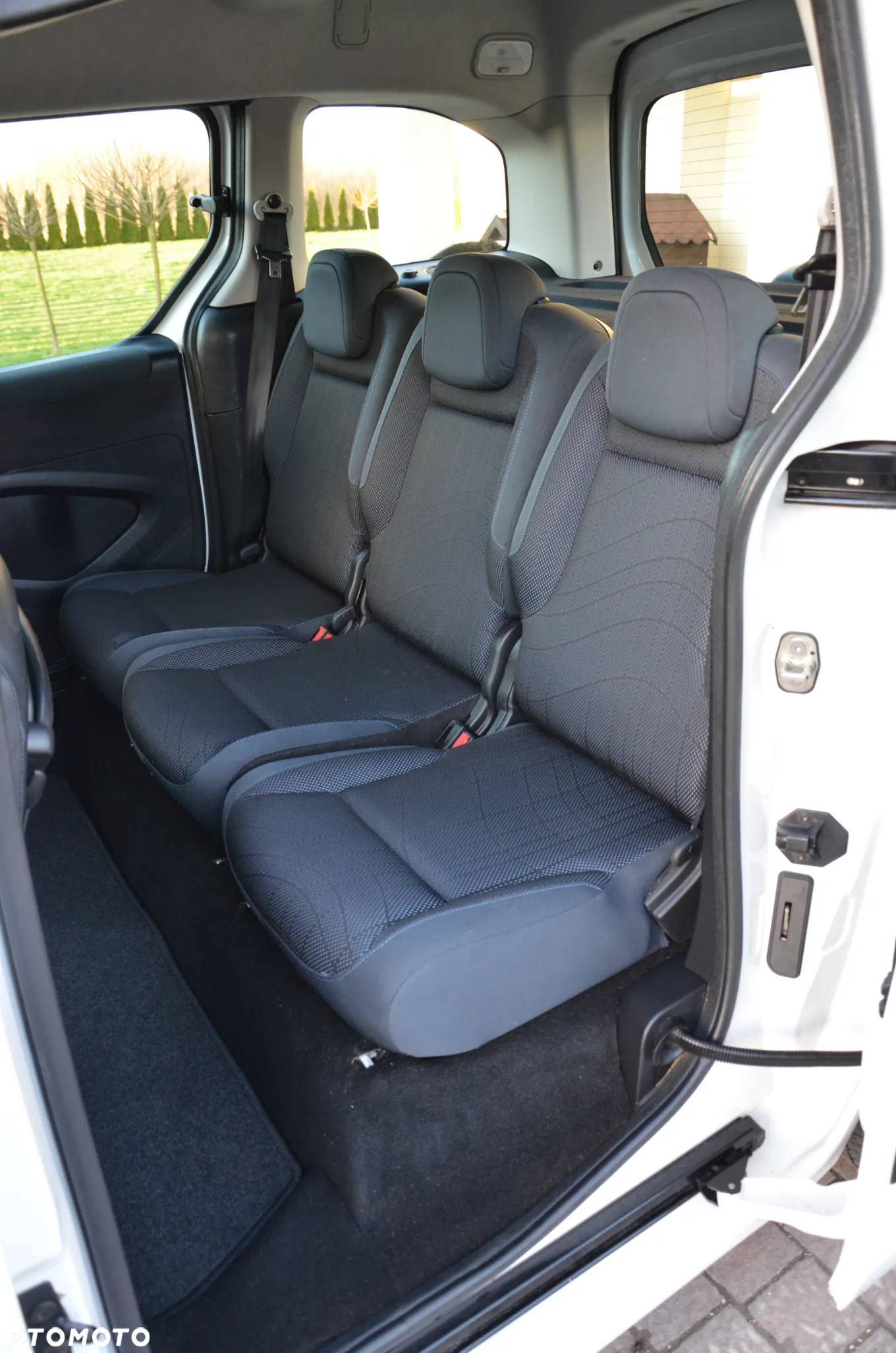 Peugeot Partner Tepee HDi FAP 90 Tendance - 11