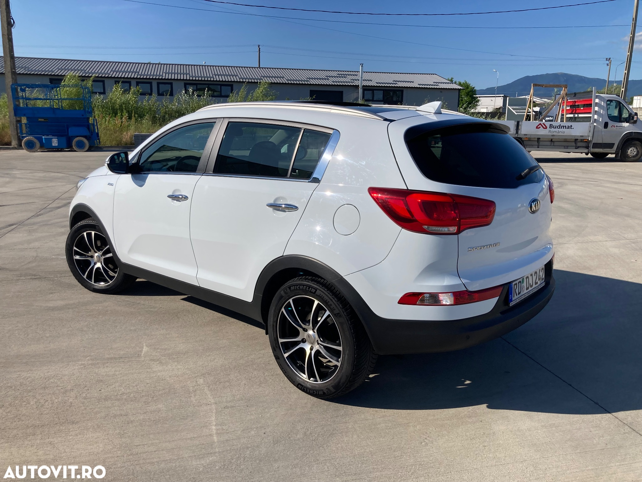 Kia Sportage 2,0 CRDI AWD GT Line - 6