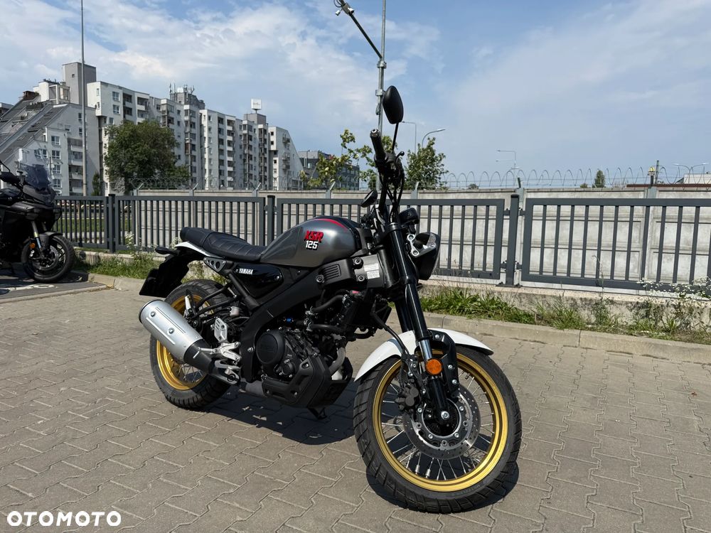 Yamaha XSR - 5