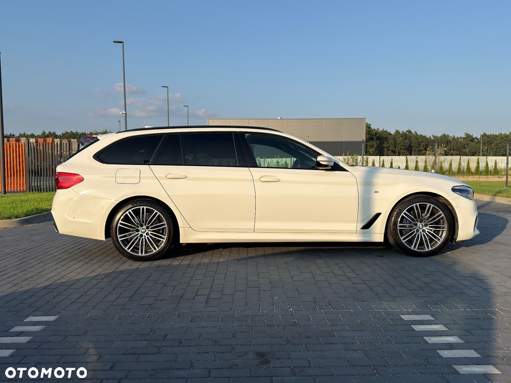 BMW Seria 5 530i xDrive M Sport sport - 2
