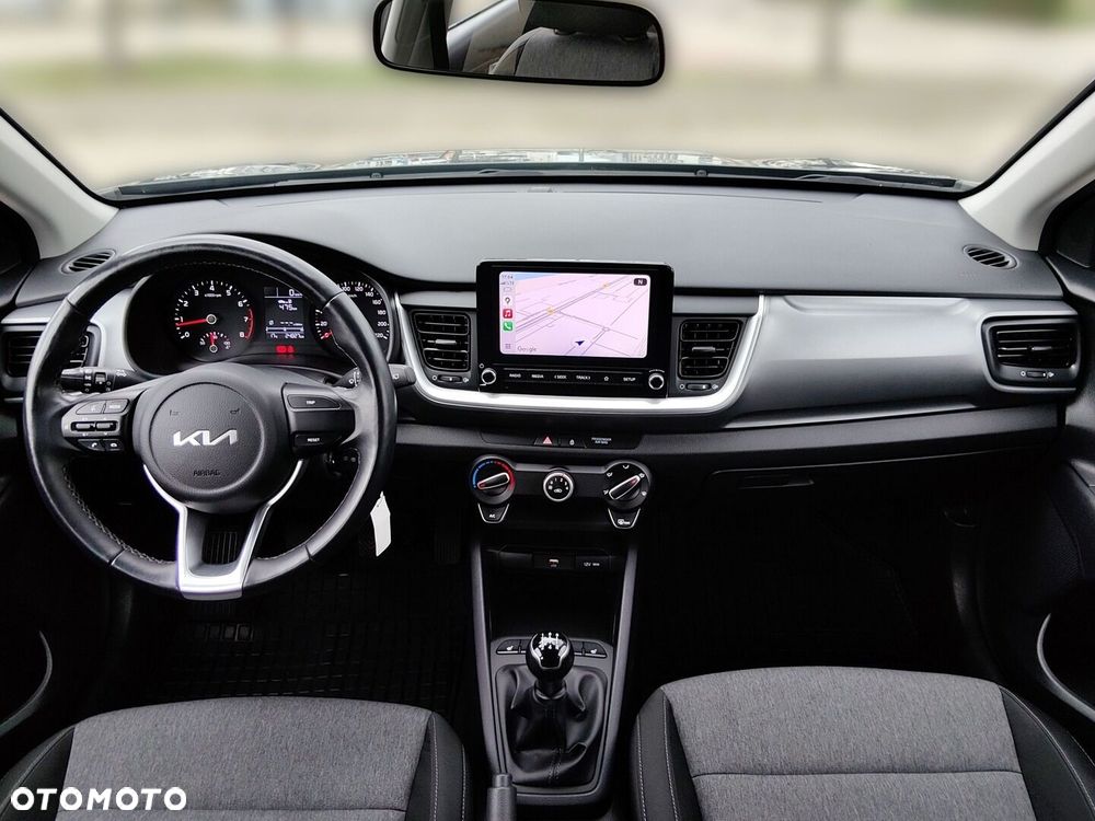 Kia Stonic 1.2 L - 11