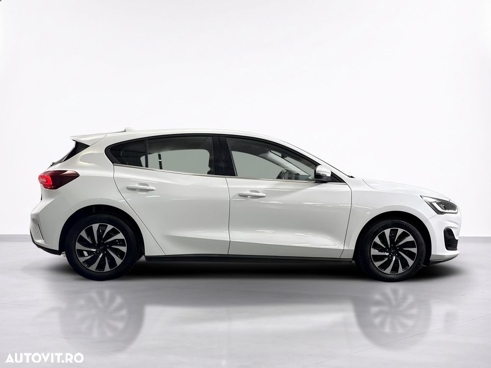 Ford Focus - 7
