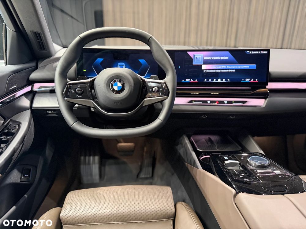 BMW Seria 5 520d mHEV - 8