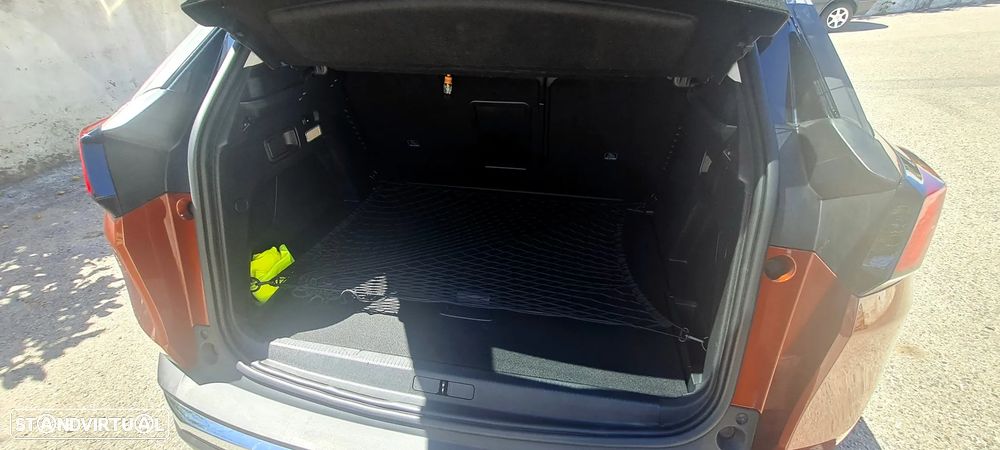 Peugeot 3008 BlueHDi 130 Stop & Start EAT8 Crossway - 22