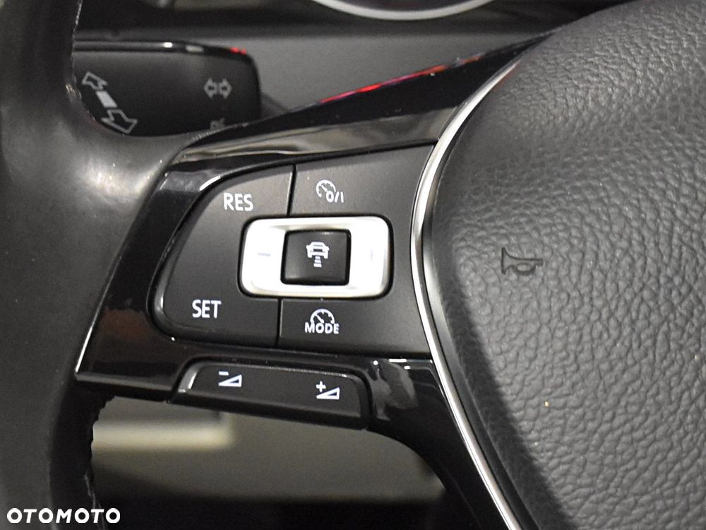 Volkswagen Golf 1.2 TSI MATCH - 14