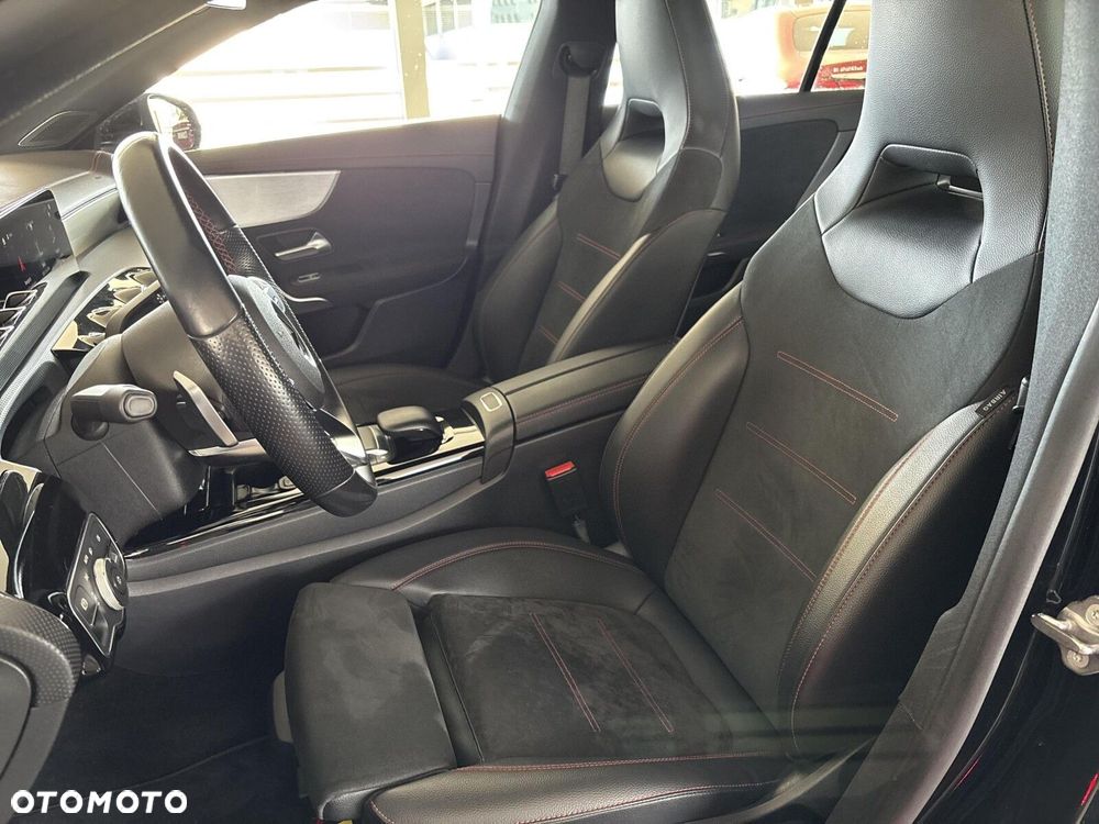 Mercedes-Benz CLA - 15