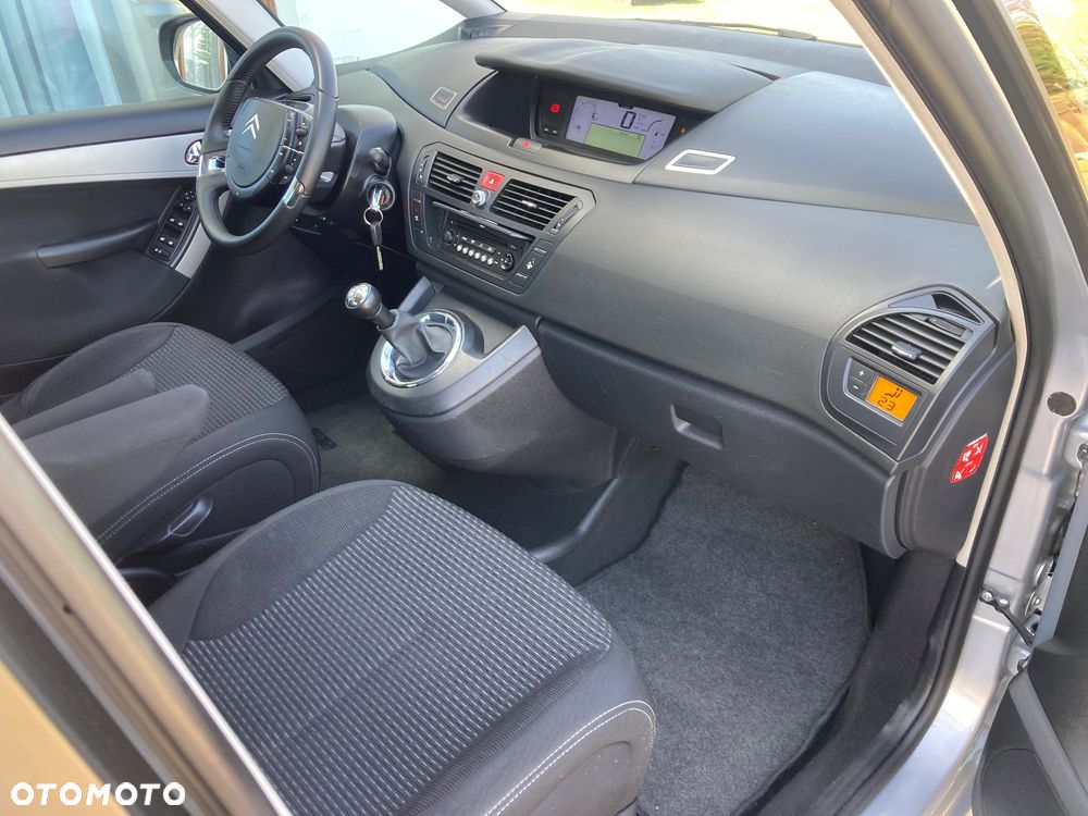 Citroën C4 Picasso - 8