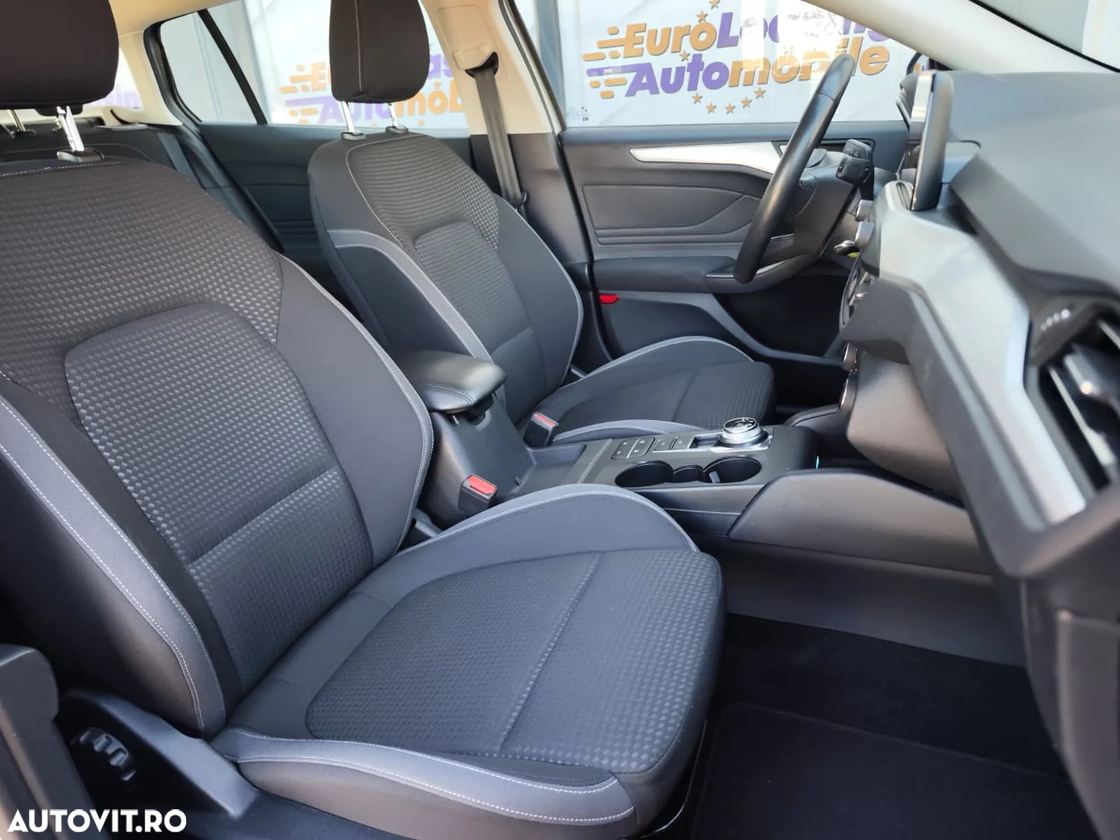 Ford Focus Turnier 1.5 EcoBlue Start-Stopp-System Aut. ACTIVE - 17