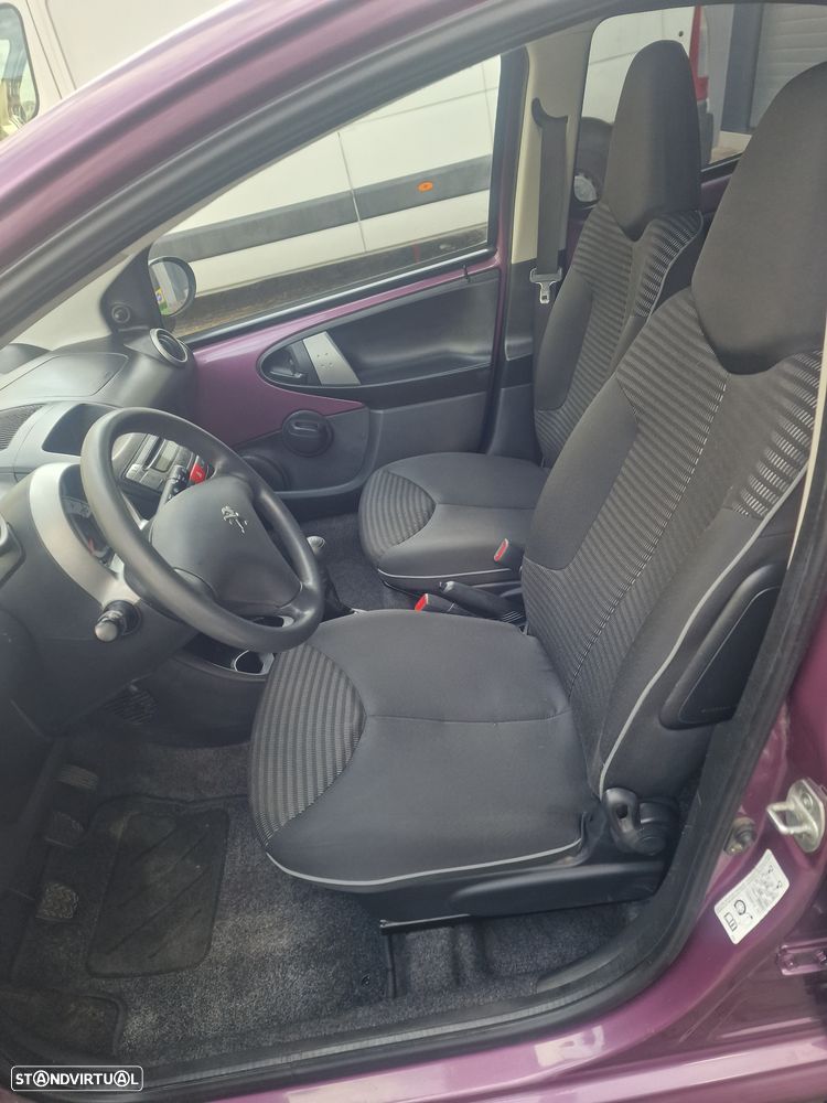 Peugeot 107 1.0 Active - 8