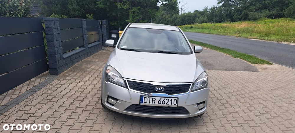 Kia Ceed 1.4 Comfort + - 1