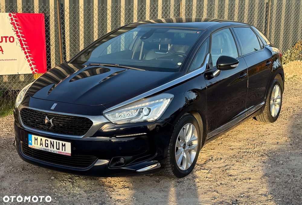 DS Automobiles DS 5 - 24