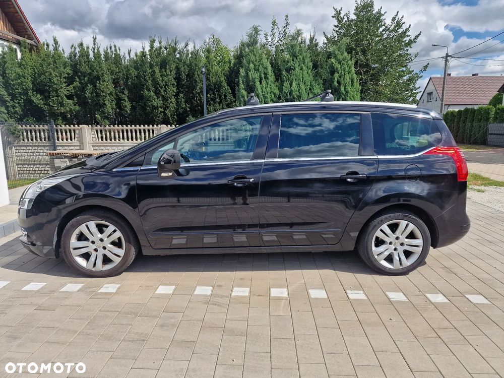 Peugeot 5008 - 3