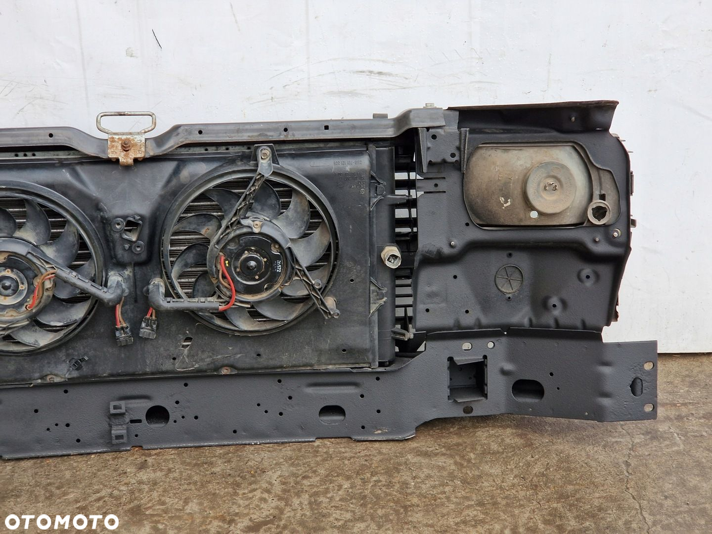 VW T4 WZMOCNIENIE OKULAR CHŁODNICA LAMPA ATRAPA PRZOD KOMPLET CZ - 7